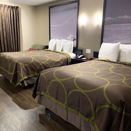Мотель Super 8 By Wyndham Pensacola Nas Area Beach Haven Екстер'єр фото